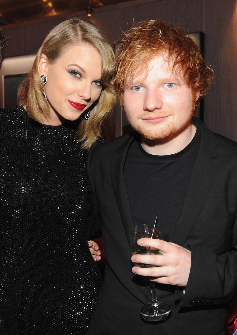 Тейлор Свифт и Эд Ширан позировали вместе на афтерпати Vanity Fair "Оскар-2014".