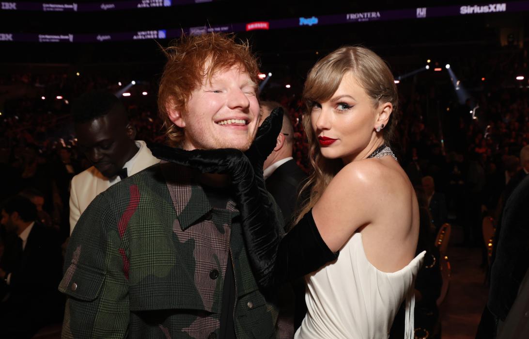 Эд Ширан поздравил Тейлор Свифт с помолвкой, несмотря на слухи о разладе между ними