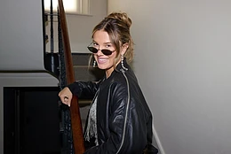 Милли Бобби Браун объявила, что официально сменила имя через 18 месяцев после замужества с Джейком Бонджови