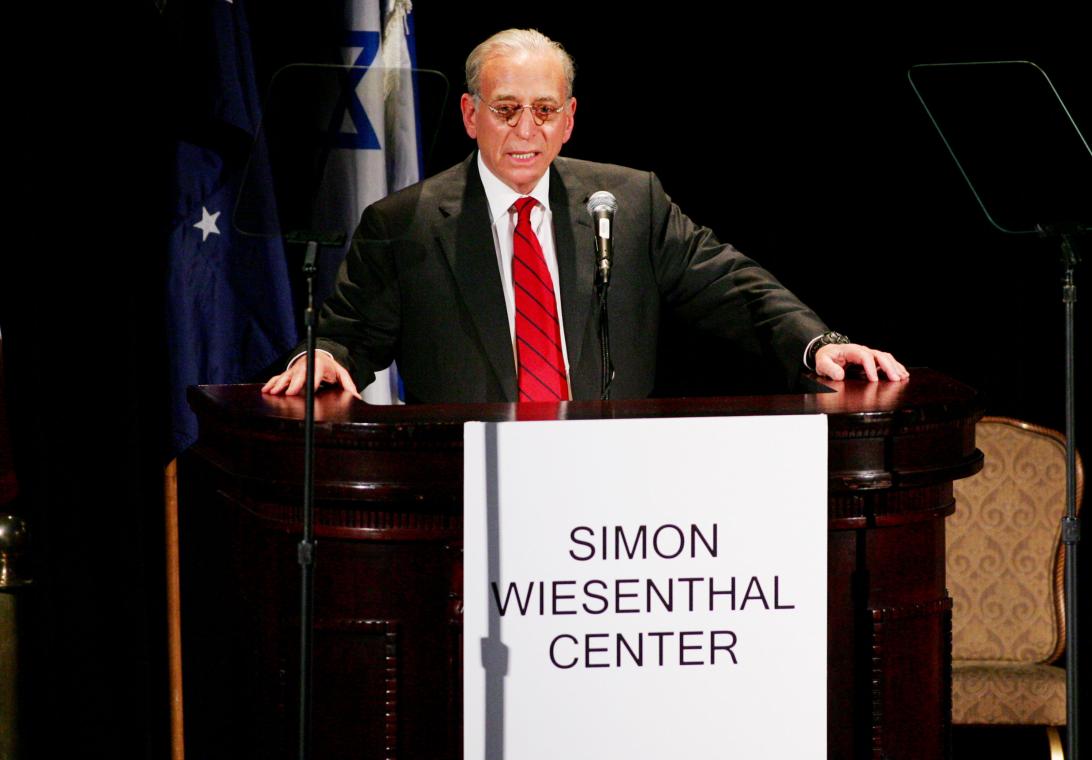 Выступление финансиста Нельсона Пельца на мероприятии Центра Симона Визенталя.