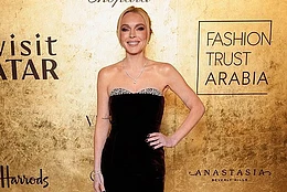 Линдси Лохан совершила триумфальное возвращение в этом году с выходом хитового фильма «Чумовая пятница-2» (Freakier Friday) вместе с Джейми Ли Кертис