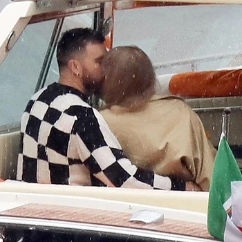 Трэвис Келси восторгался своим «прекрасным» отпуском в Италии с невестой, Тейлор Свифт