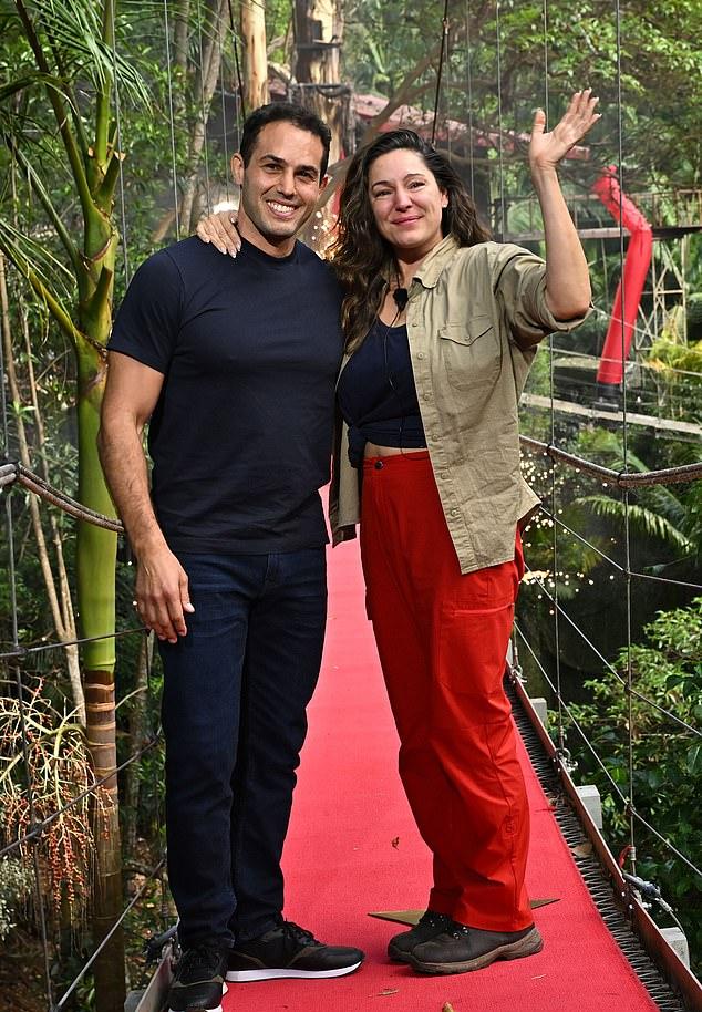 После выселения Келли призналась, что за 10 лет отношений они ни разу не разлучались дольше чем на день.