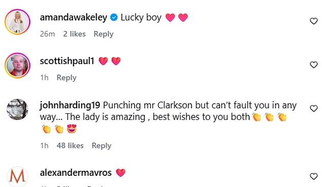 В комментариях к посту Джереми отметились его звездные друзья: Кэрол Бэмфорд поздравила, а актер Ричард Э. Грант оставил эмодзи-сердечки.