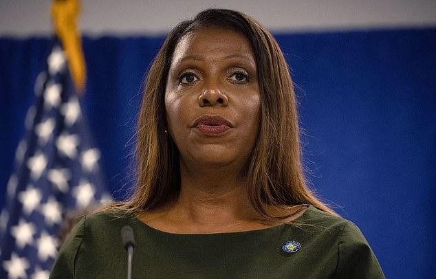 Майкл Лохан-младший, брат Линдси Лохан, стал фигурантом иска о мошенничестве с недвижимостью