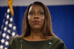 Майкл Лохан-младший, брат Линдси Лохан, стал фигурантом иска о мошенничестве с недвижимостью