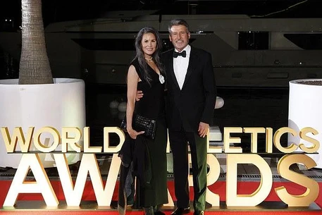 Себастьян Коу встречается с эффектной бывшей женой Лайонела Ричи, сообщает Daily Mail