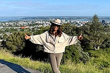 Опра Уинфри совмещает выступления с активным отдыхом в Австралии и Новой Зеландии