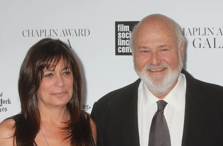 Мария Шрайвер вспомнила своих покойных друзей Роба и Мишель Райнер как невероятных родителей всего через несколько часов после того, как один из их сыновей был арестован по обвинению в их убийстве