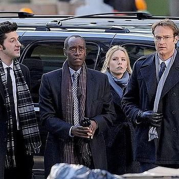 Джош Лоусон помолвлен