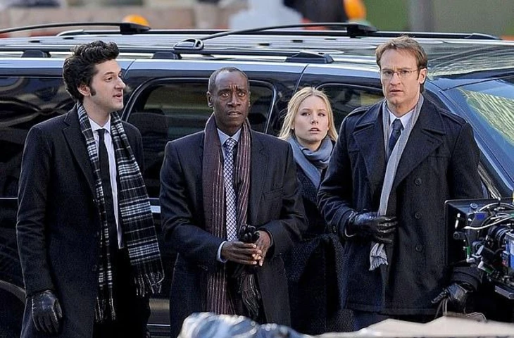 Джош Лоусон помолвлен