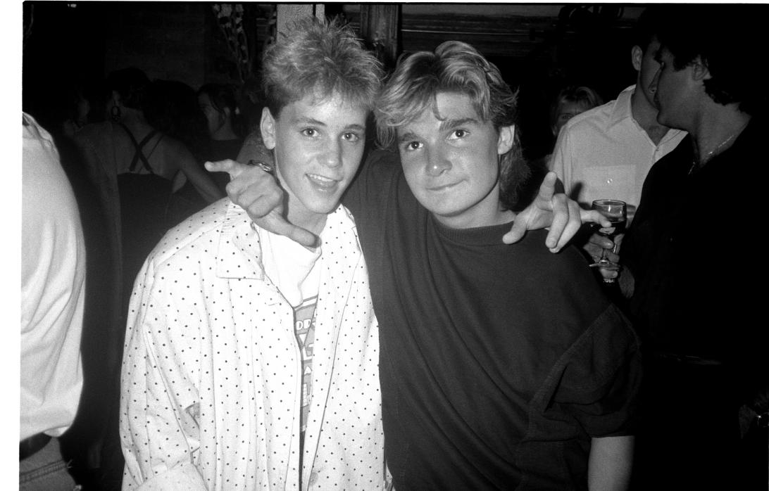 Кори Фельдман обвинил своего покойного коллегу Кори Хайма в домогательствах во время съемок культового вампирского фильма 1987 года «Пропащие ребята»