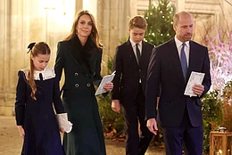 Счастливых праздников от Кейт Миддлтон, принца Уильяма и их детей