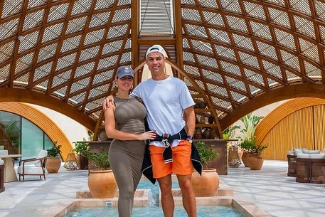 Криштиану Роналду и его невеста Джорджина Родригес приобрели две роскошные виллы на западном побережье Саудовской Аравии, эксклюзивно сообщает Daily Mail