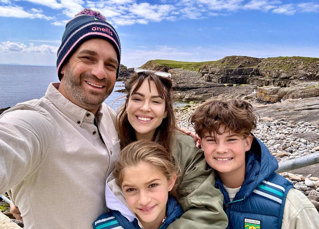 Какая она милая?