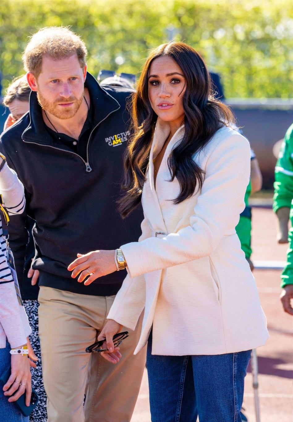 11-й PR-менеджер Меган Маркл и принца Гарри, Мередит Мейнс, уволилась через несколько дней после «фотодрамы» пары с Кардашьян