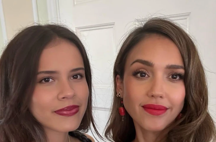 Старшая дочь Джессики Альбы и Кэша Уоррена, Онор, поступает в Йельский университет в августе