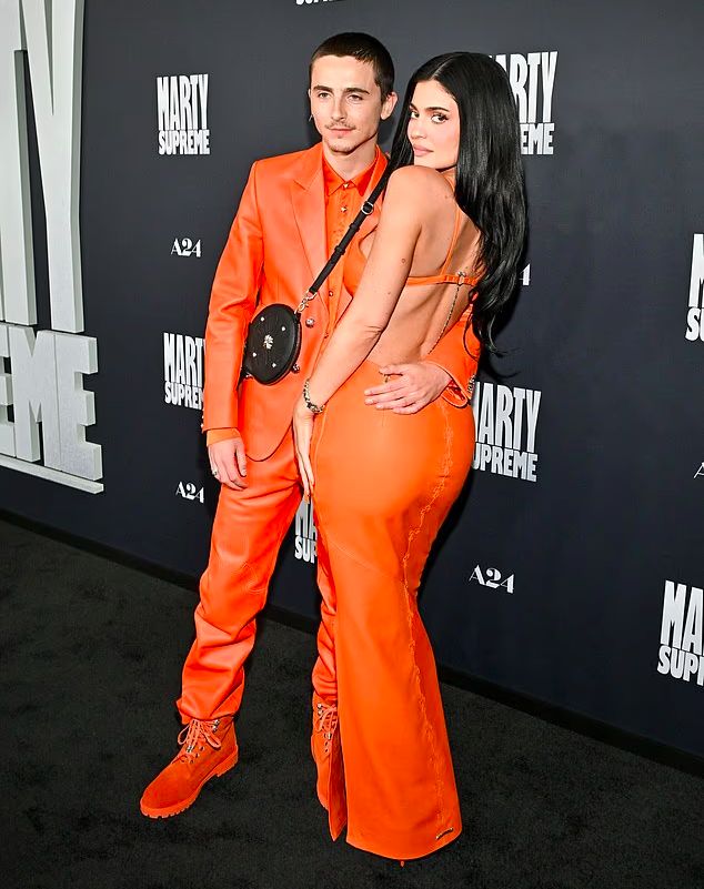 Кайли Дженнер и Тимоти Шаламе опровергли слухи о расставании