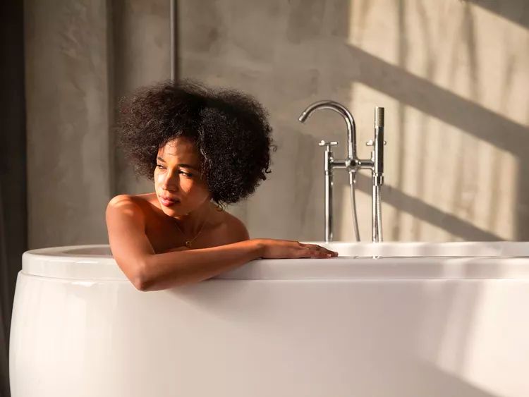 Можно ли использовать гель для душа вместо шампуня?