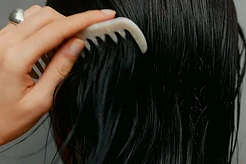 Эфирное масло розмарина от выпадения: схема применения и дозировки