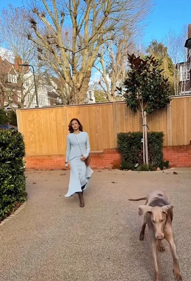 Ева Мендес приоткрыла поклонникам завесу над своим роскошным лондонским домом после переезда в Великобританию с мужем Райаном Гослингом и детьми