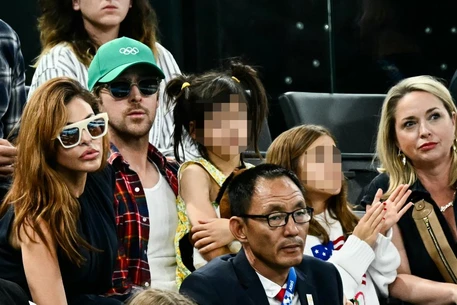 Ева Мендес делится моментами своей жизни в Великобритании