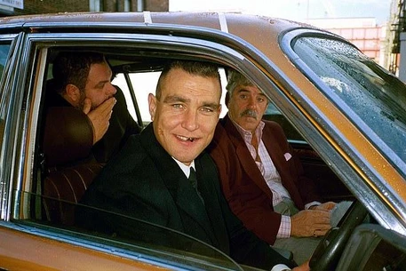 Гай Ричи, Винни Джонс и Джейсон Стэйтем снова объединятся для нового гангстерского фильма «Вива Ла Маднесс»