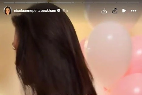 Бруклин Бекхэм отметил день рождения Николы Пельтц в стиле розовой балерины