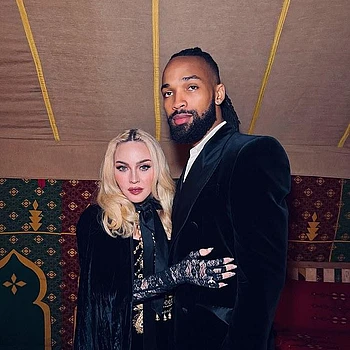 Мадонна знает, как наслаждаться жизнью