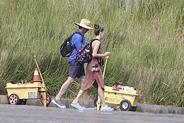 Хью Джекман и Саттон Фостер: Возвращение из рая к реальности