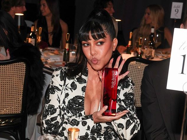 Она продемонстрировала серию ошеломительных образов в недавно завершившемся седьмом сезоне семейного сериала The Kardashians на Hulu