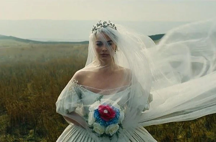 Эмеральд Феннелл назвала адаптацию «Грозового перевала» невыполнимой задачей, объяснив причину изменения названия своего фильма