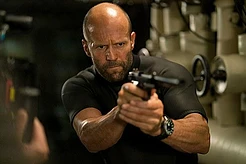 Джейсон Стэйтем признался, что «зашел слишком далеко» с некоторыми рискованными трюками в своих боевиках