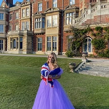 Кэтрин Дженкинс рассказала, что Том Круз принял ее за члена королевской семьи