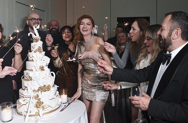 Бланка Бланко весело провела выходные, отмечая свой день рождения