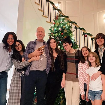 Брюс Уиллис так и не осознал, что у него деменция