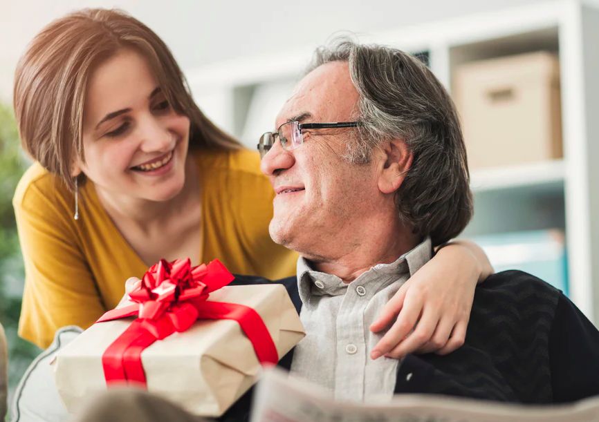 Лучшие идеи подарков для водителей и работников дорожной сферы для любого повода