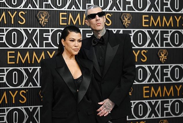 Бывшая модель Playboy Шанна Моаклер, экс-супруга Трэвиса Баркера, написала откровенную книгу