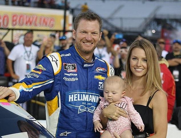 Жена Дейла Эрнхардта-младшего Эми недавно призналась, что почти два десятилетия таила обиду на Джессику Симпсон