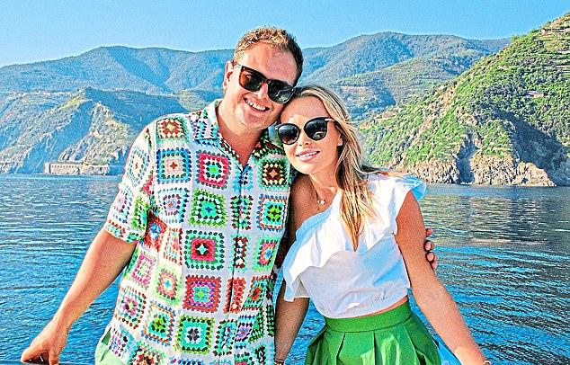 Успешное шоу Алана Карра и Аманды Холден на BBC о ремонте домов может быть приостановлено в этом году после того, как комик получил контракт на серию о реконструкции замка с конкурирующим стриминговым сервисом Disney+