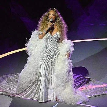 Оливия Дин: Британская суперзвезда переезжает в Лос-Анджелес, чтобы стать «новой Мэрайей Кэри»