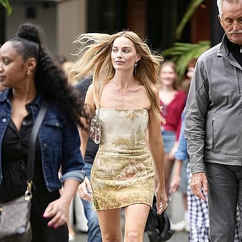 Масштабное мировое промо-турне: пылкая экранная химия звезд «Грозового перевала» Марго Робби и Джейкоба Элорди перенеслась в реальную жизнь