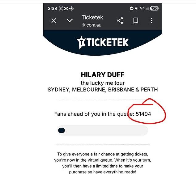 Похоже, любовь австралийцев к Хилари Дафф не угасла