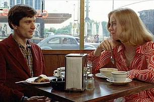 Легенда Голливуда Сибилл Шеперд отмечает очередной год жизни