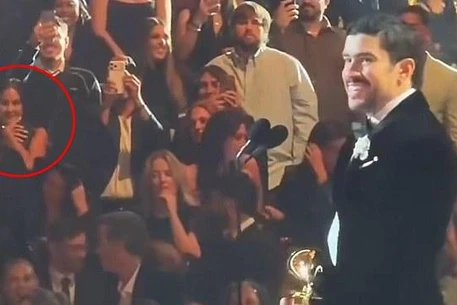 Bad Bunny вновь подогрел слухи о воссоединении с Габриэлой Берлингери