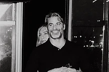 Бойфренд Дженнифер Энистон, Джим Кертис, рассказал о здоровой динамике их отношений в спорах