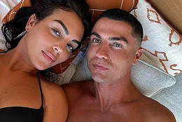 Джемма Аткинсон рассказала, что ей «предлагали много денег», чтобы она высказалась о Криштиану Роналду после их недолгого романа, который закончился в 2007 году