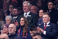 Кейт Миддлтон впервые появилась на публике после ареста бывшего принца Эндрю