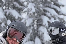 Дэвид Бекхэм провел трогательный лыжный отпуск с дочерью Харпер во время каникул, поделившись серией милых фотографий в Instagram в понедельник