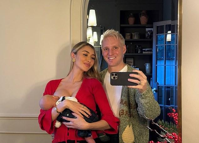 Победители Love Island All Stars Молли Смит и Том Клэр возглавят подкаст Джейми Лэйнга и Софи Хаббу под названием NearlyWeds With Molly & Tom